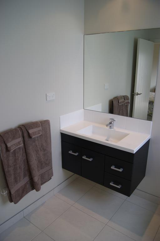 Waihi Beach Getaway-Studio, Ensuite & Private Deck מראה חיצוני תמונה